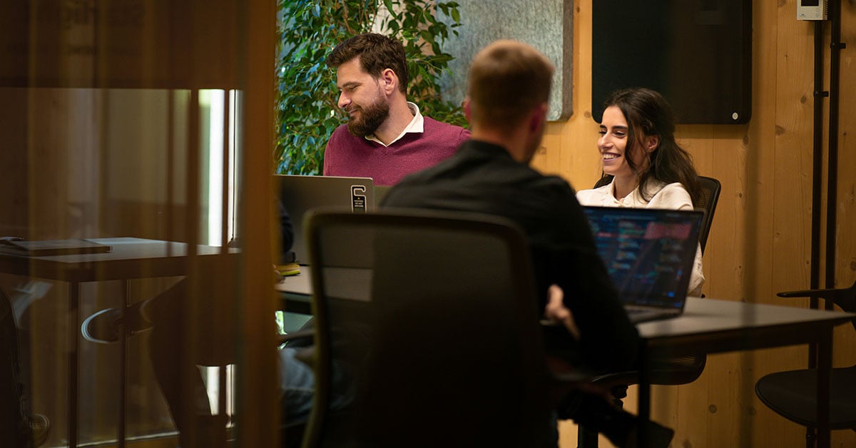 How Startups and General Contractors Can Use PEOs to Scale Smarter