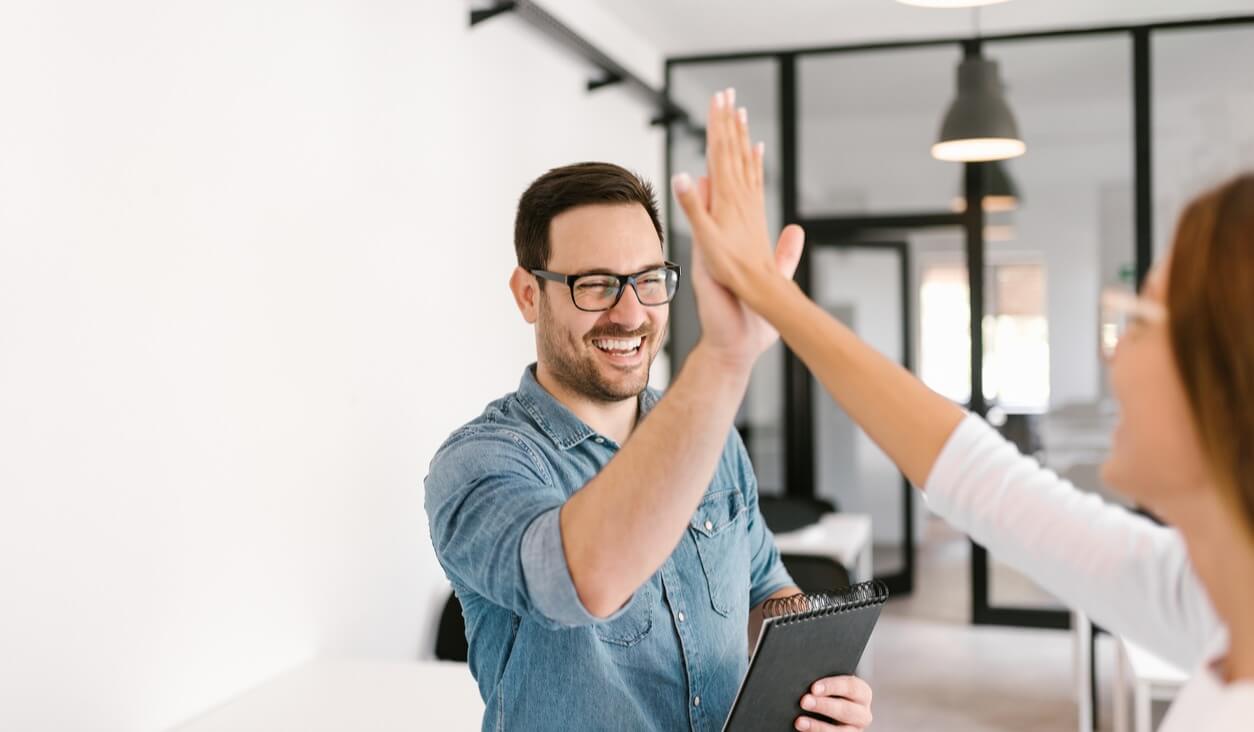 Why Your Company Should Partner with a National PEO